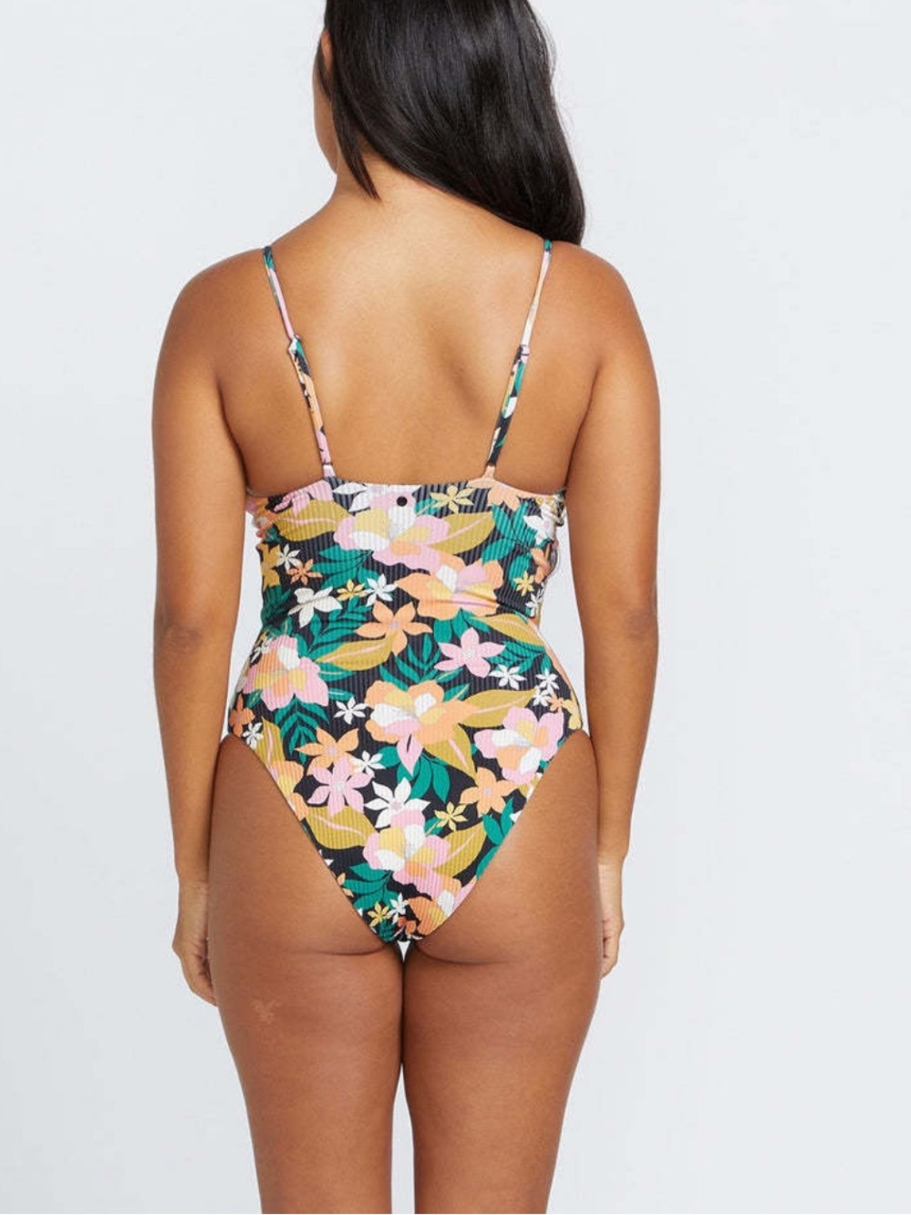 Volcom Had Me at Aloha - Picture 3 of 4